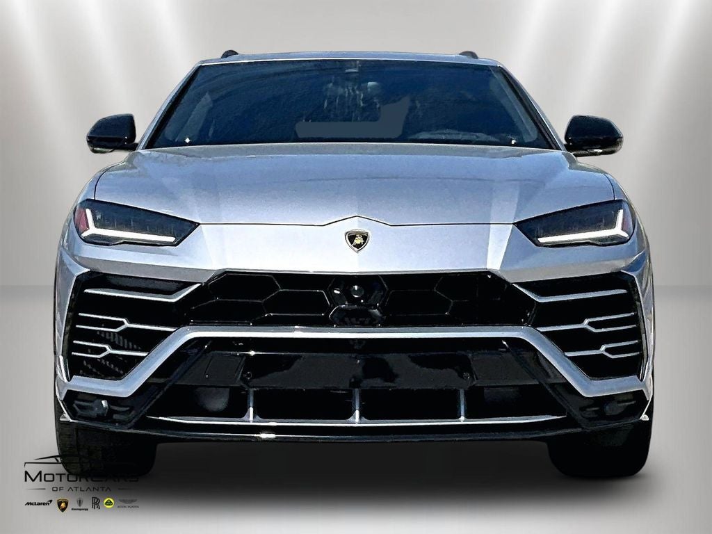 2020 Lamborghini Urus Base