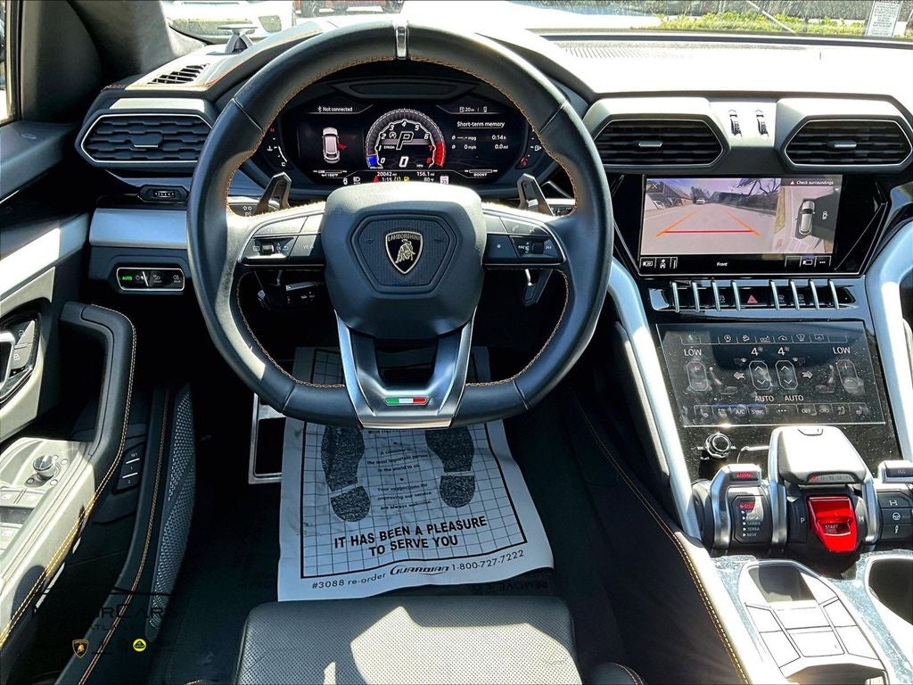 2020 Lamborghini Urus Base