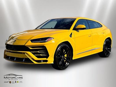 2022 Lamborghini Urus Base