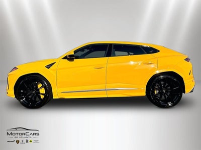 2022 Lamborghini Urus Base