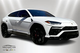 2022 Lamborghini Urus ...Bicolor Sportivo Leather Trim!!