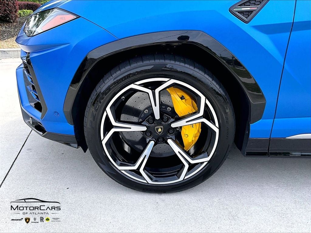 2020 Lamborghini Urus Base
