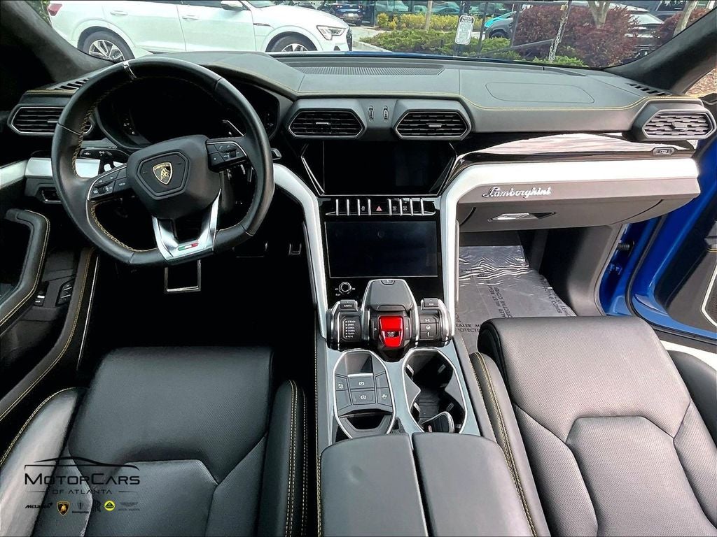2020 Lamborghini Urus Base