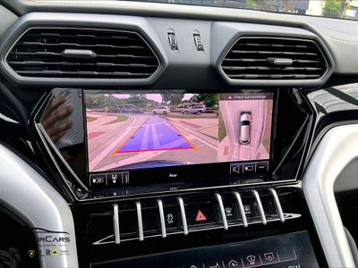 2020 Lamborghini Urus Base
