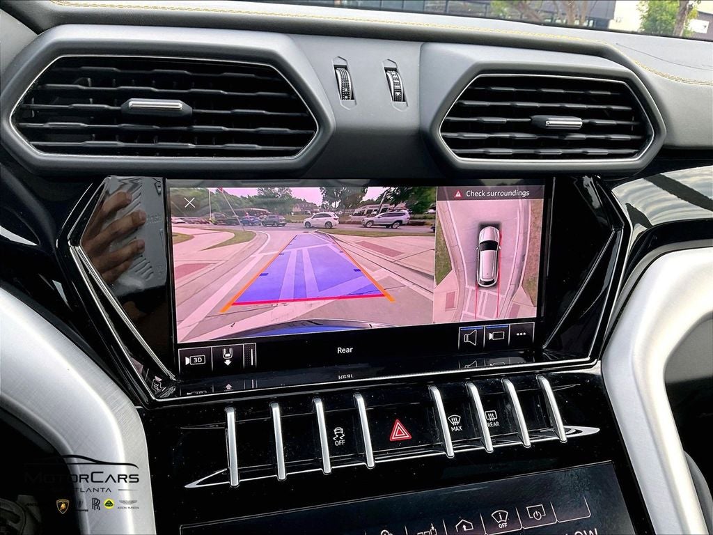 2020 Lamborghini Urus Base
