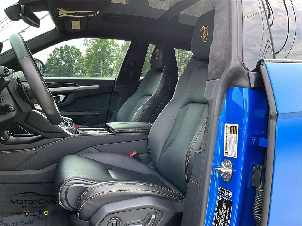 2020 Lamborghini Urus Base