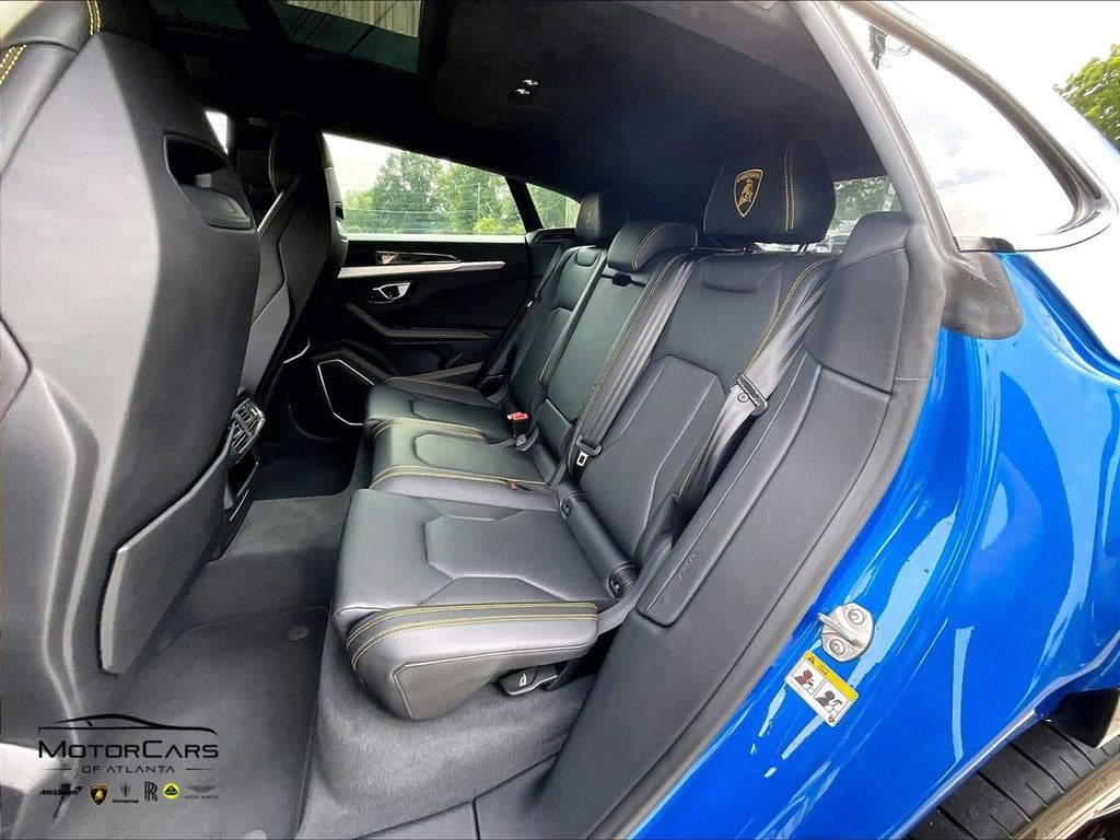 2020 Lamborghini Urus Base