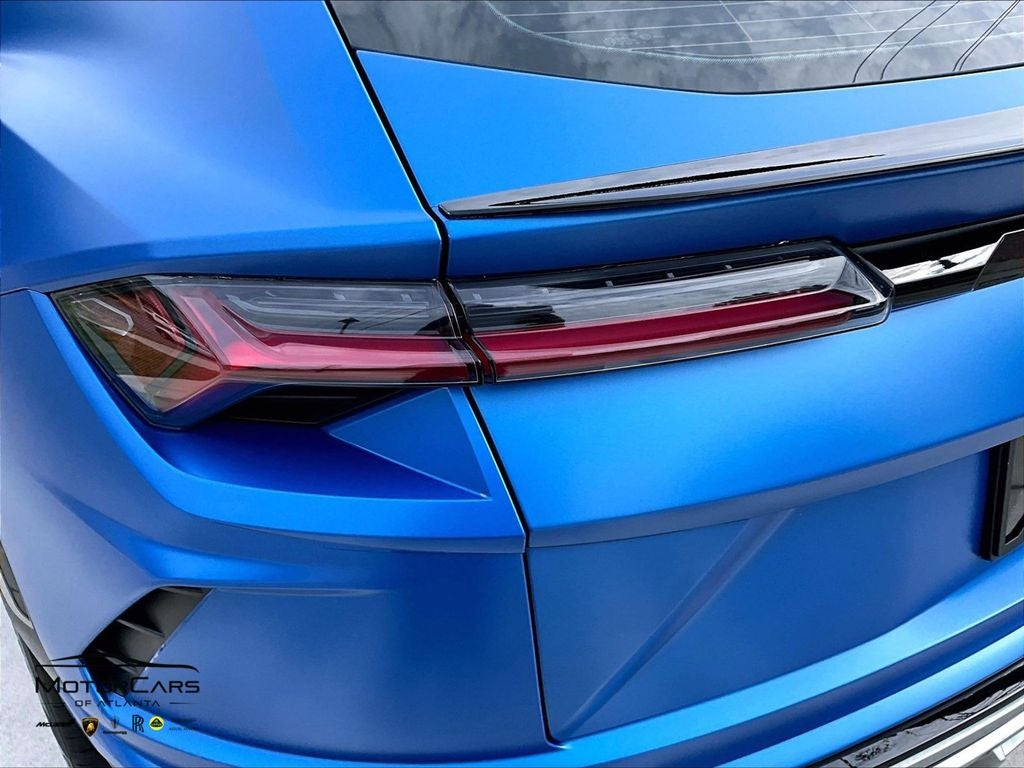 2020 Lamborghini Urus Base