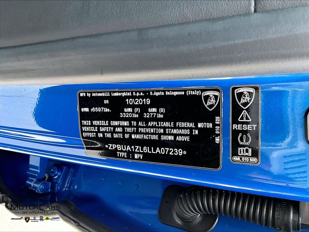 2020 Lamborghini Urus Base