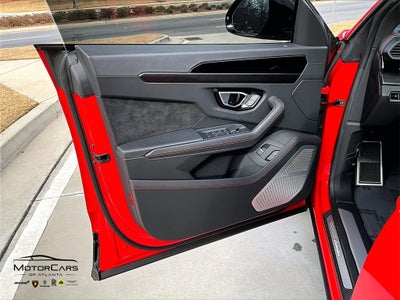 2023 Lamborghini Urus S