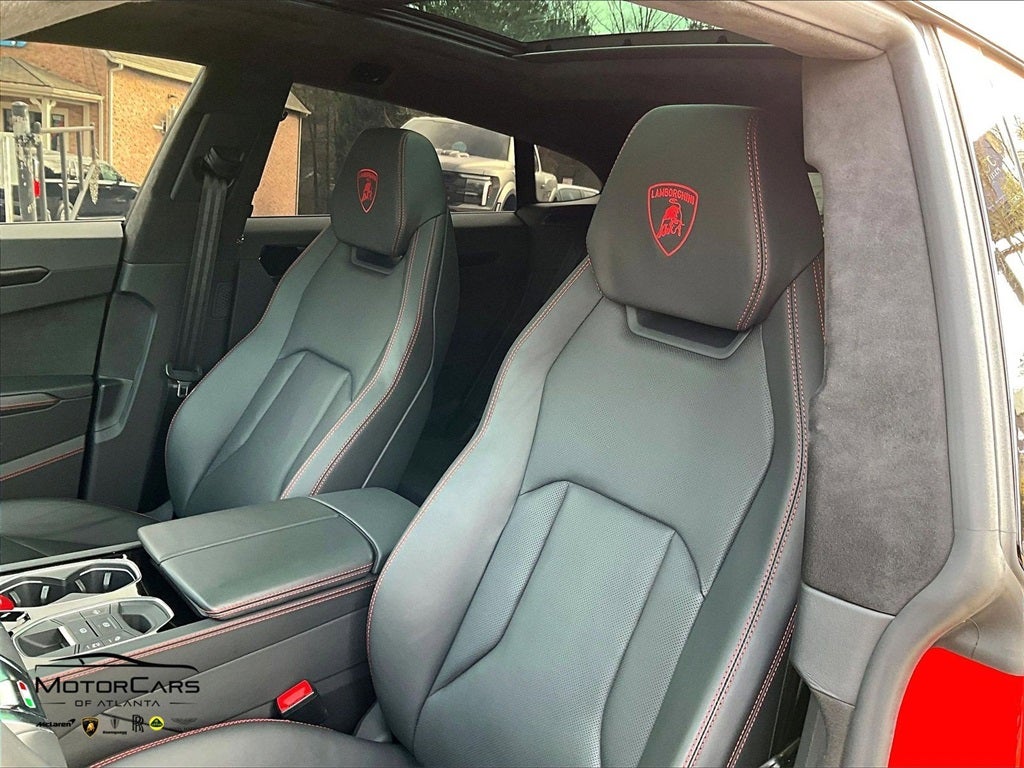 2023 Lamborghini Urus S