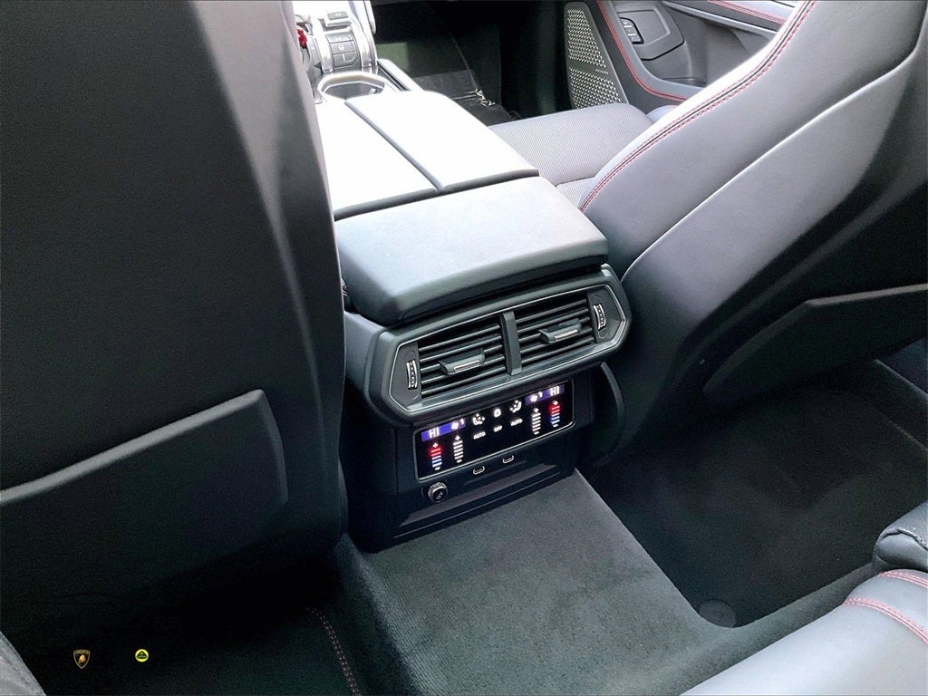 2023 Lamborghini Urus S