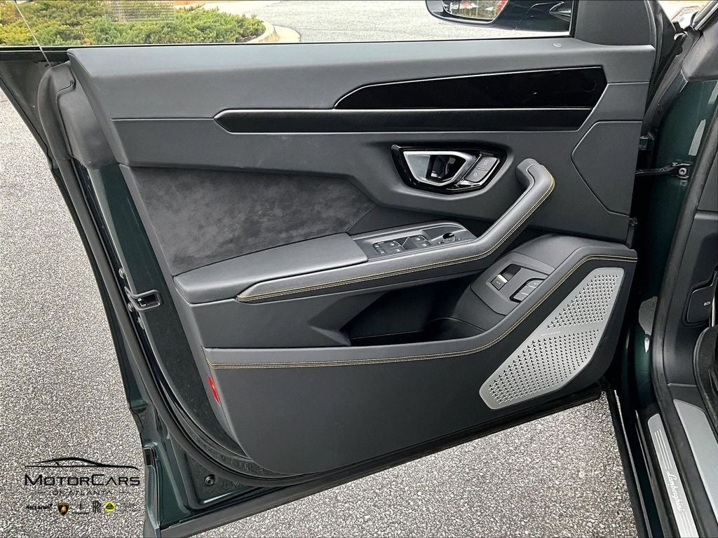 2024 Lamborghini Urus S ...Verde Lares Spec!!