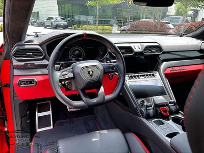 2024 Lamborghini Urus S