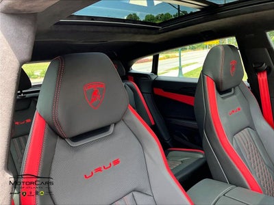 2024 Lamborghini Urus S