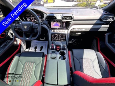 2024 Lamborghini Urus Performante