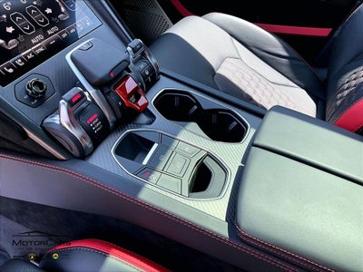 2024 Lamborghini Urus Performante
