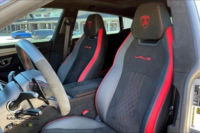 2024 Lamborghini Urus Performante