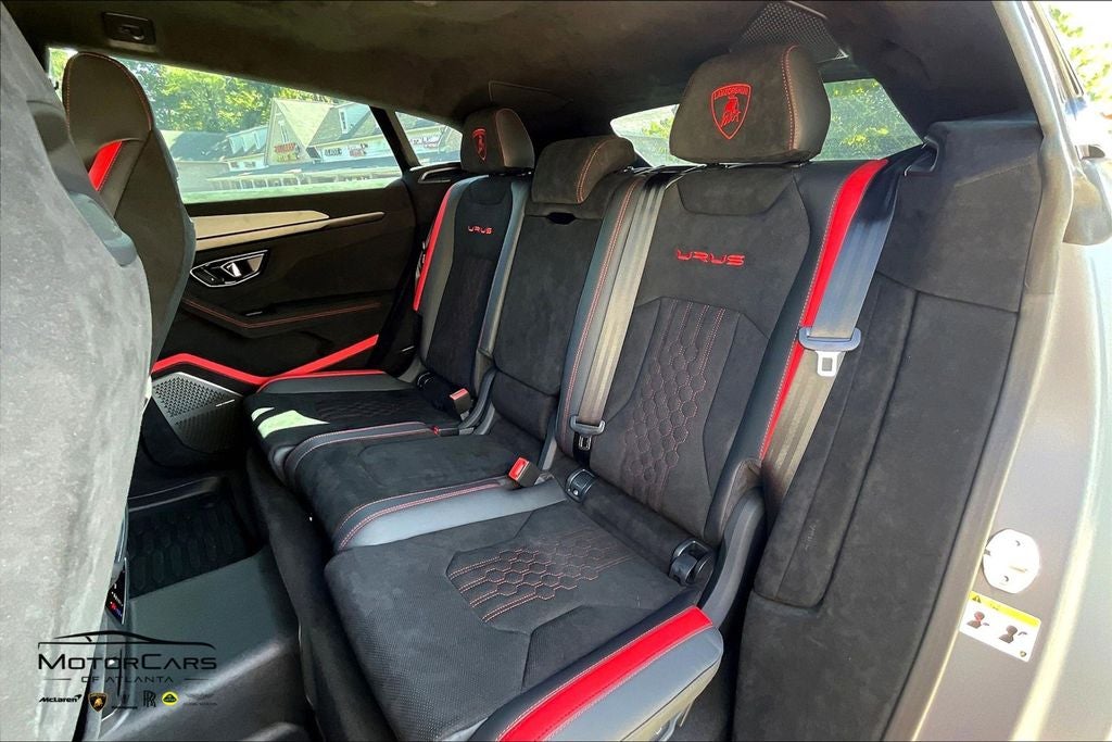 2024 Lamborghini Urus Performante