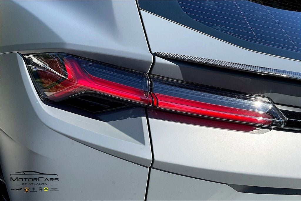 2024 Lamborghini Urus Performante