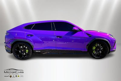 2023 Lamborghini Urus Performante
