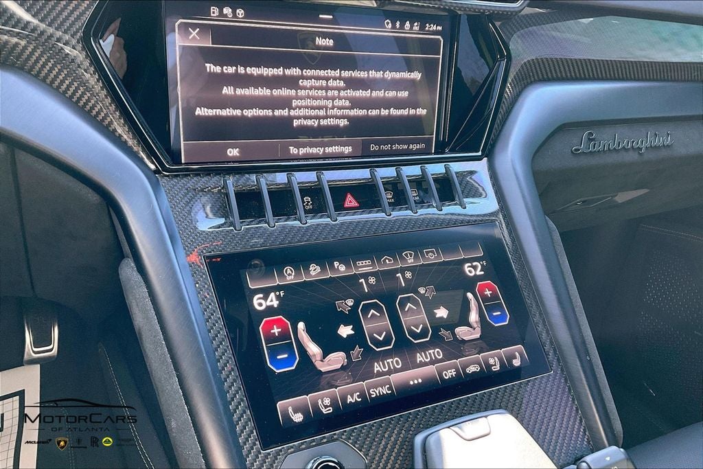 2023 Lamborghini Urus Performante