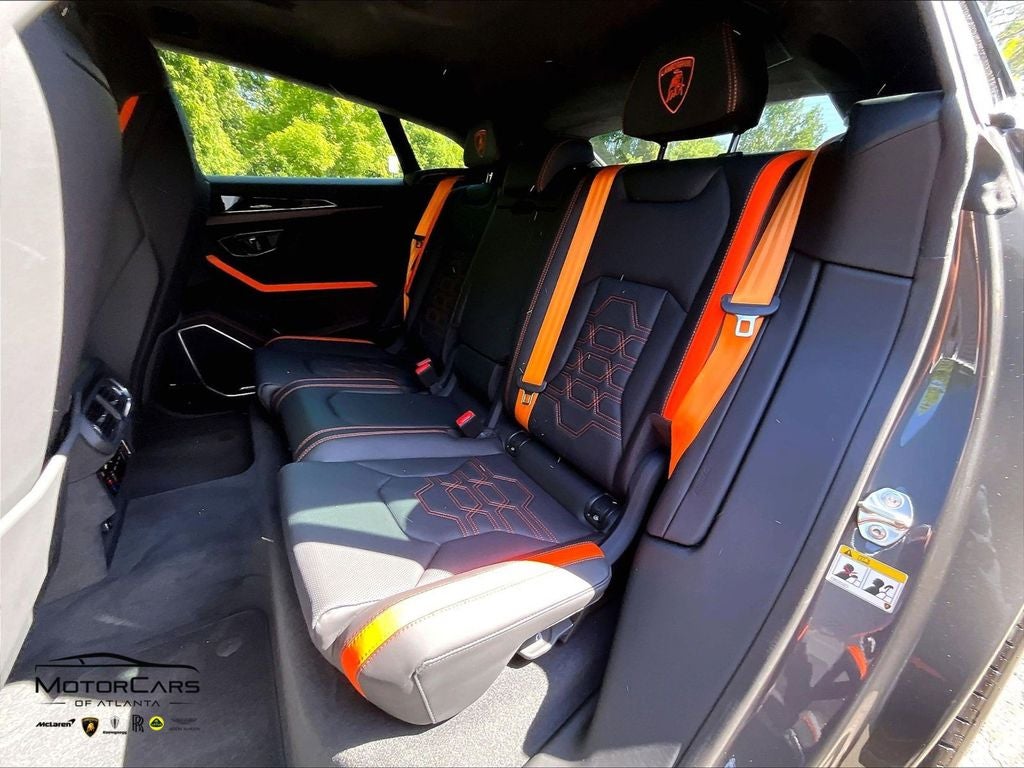 2025 Lamborghini Urus SE