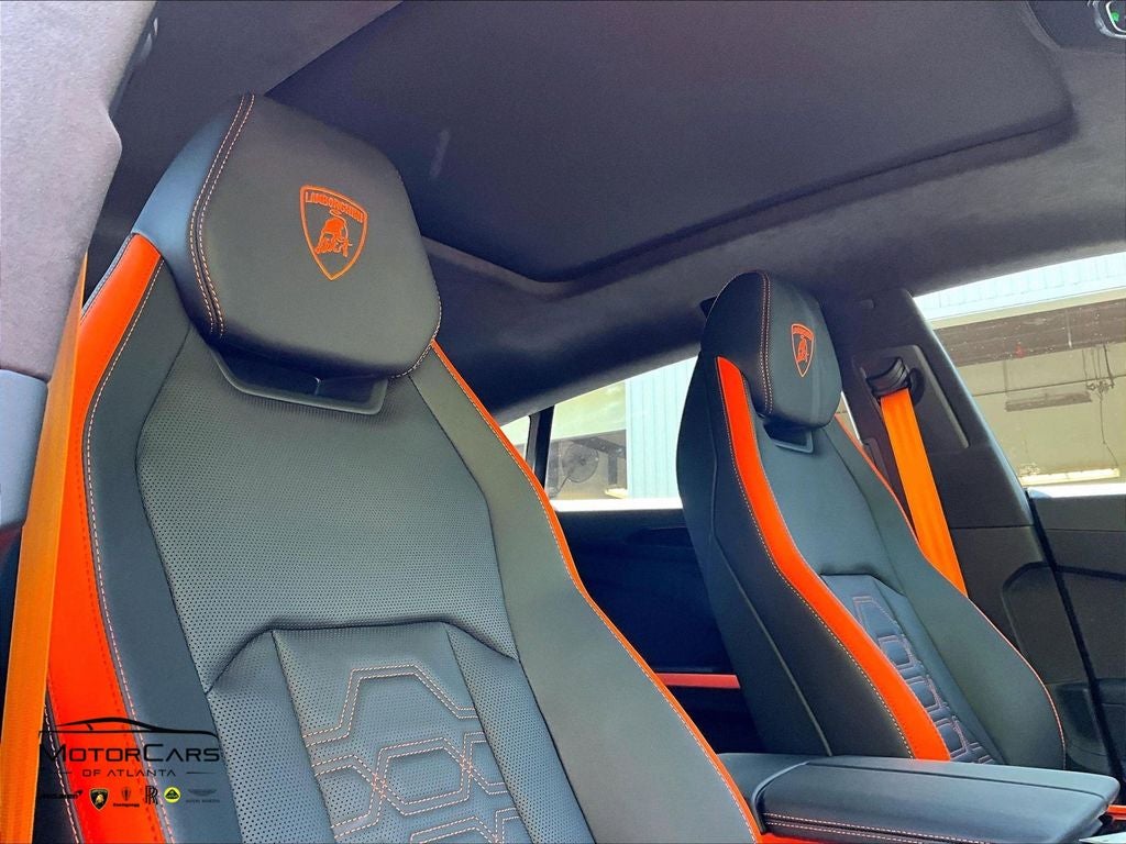 2025 Lamborghini Urus SE