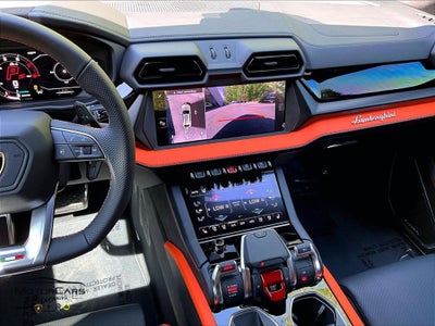 2025 Lamborghini Urus SE