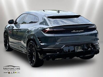 2025 Lamborghini Urus SE