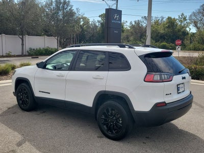 2023 Jeep Cherokee Altitude