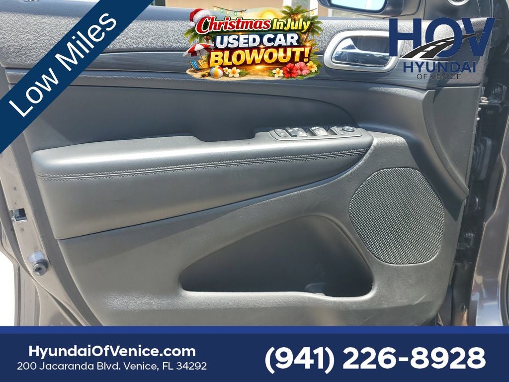 2019 Jeep Grand Cherokee Laredo E