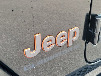 2023 Jeep Gladiator Mojave