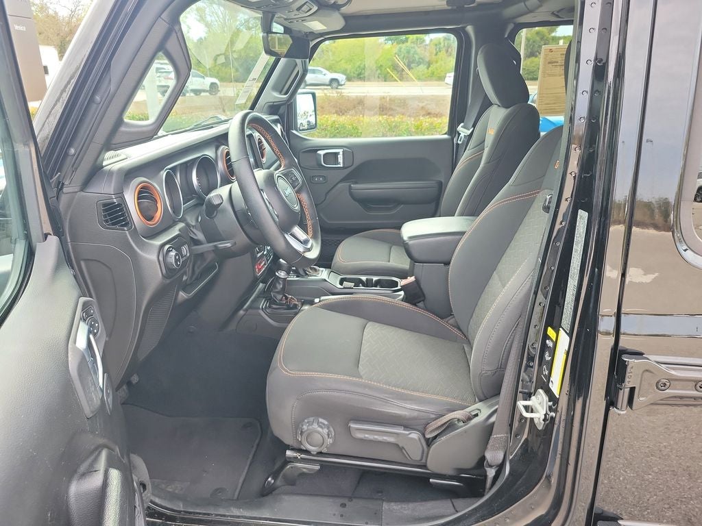 2023 Jeep Gladiator Mojave