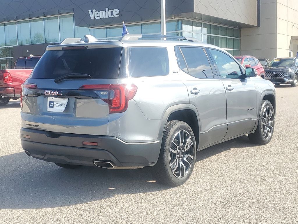 2021 GMC Acadia SLT