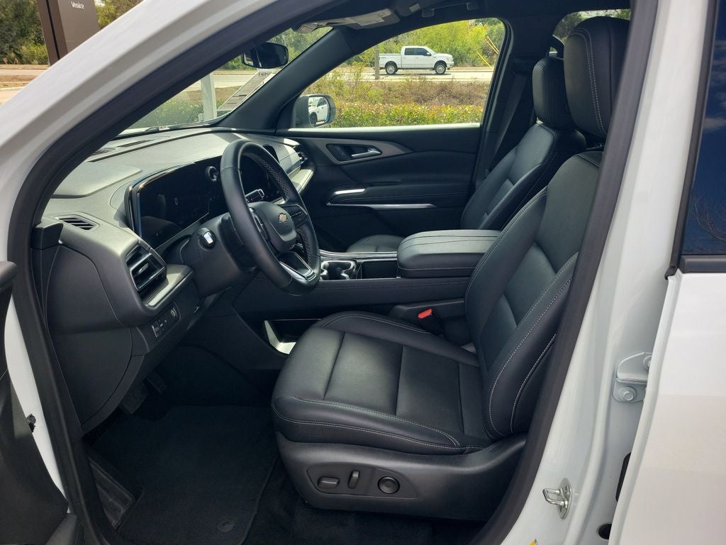 2025 Chevrolet Traverse LT 1LT