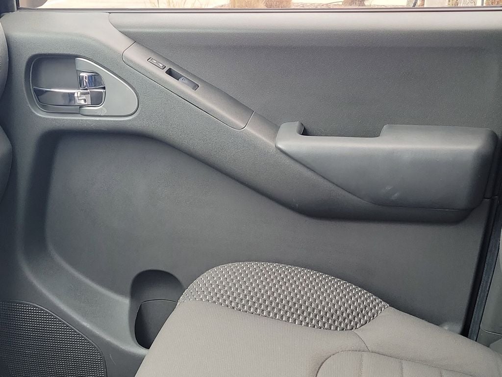 2014 Nissan Frontier Desert Runner