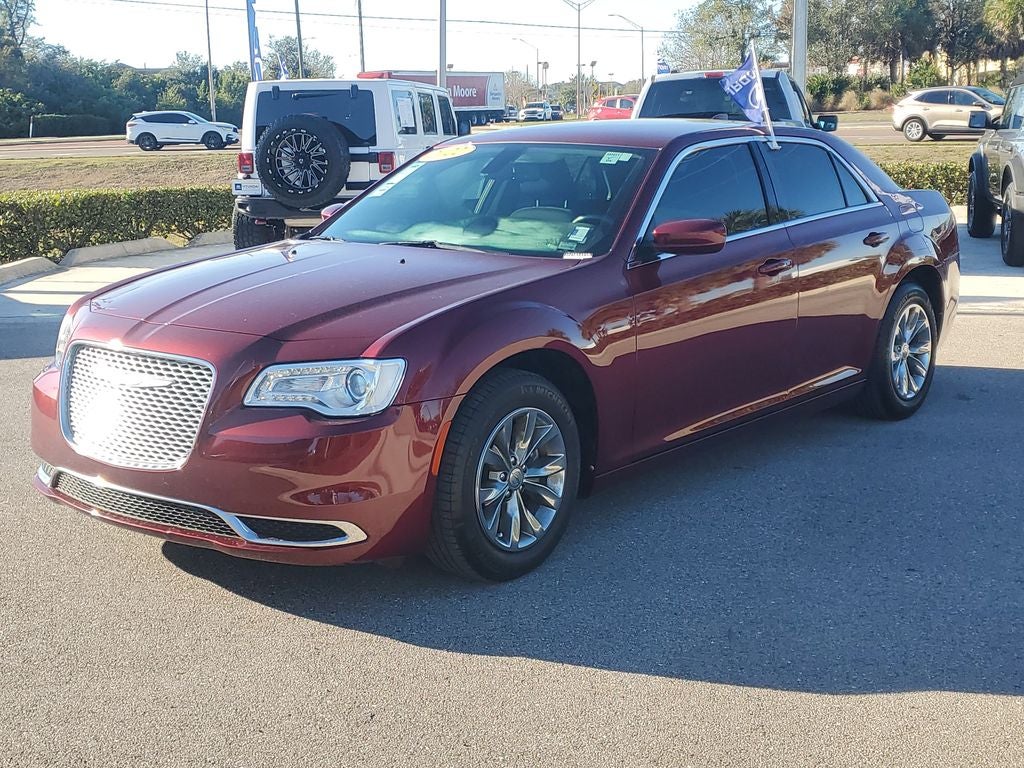 2022 Chrysler 300 Touring