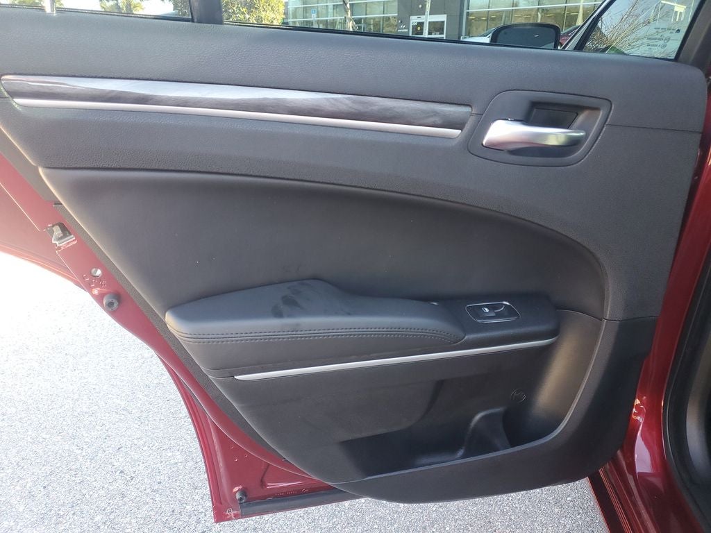 2022 Chrysler 300 Touring