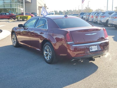 2022 Chrysler 300 Touring