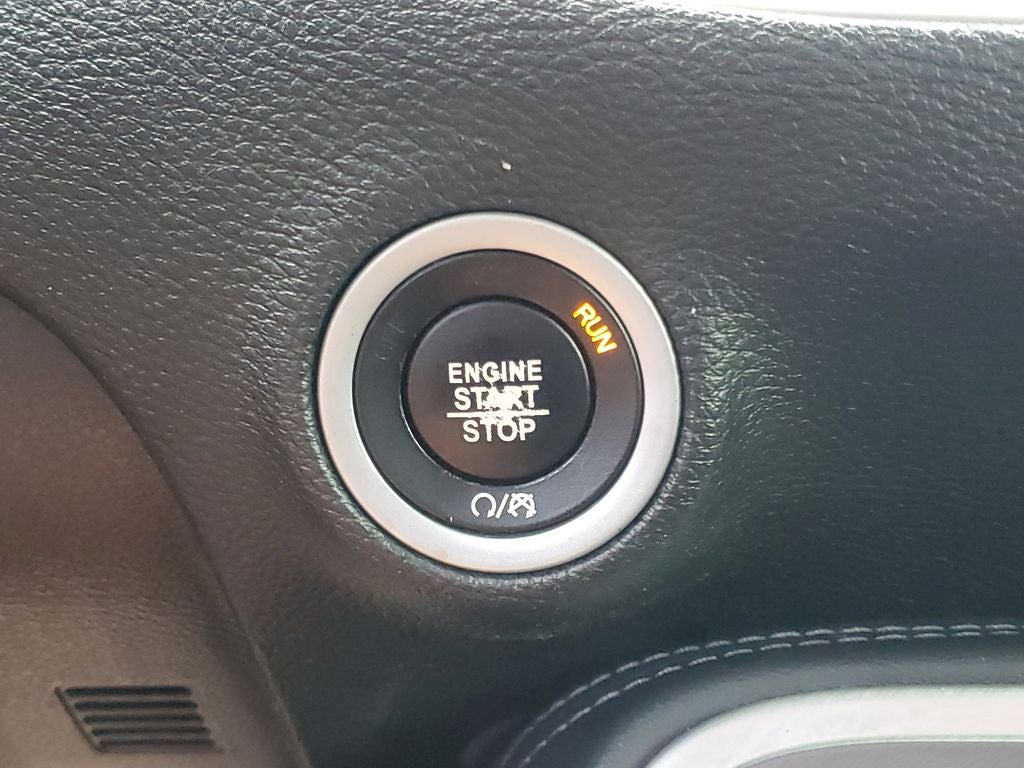 2021 Dodge Challenger R/T Black Top