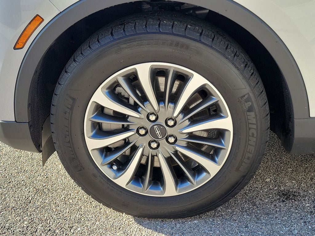 2023 Lincoln Nautilus Standard