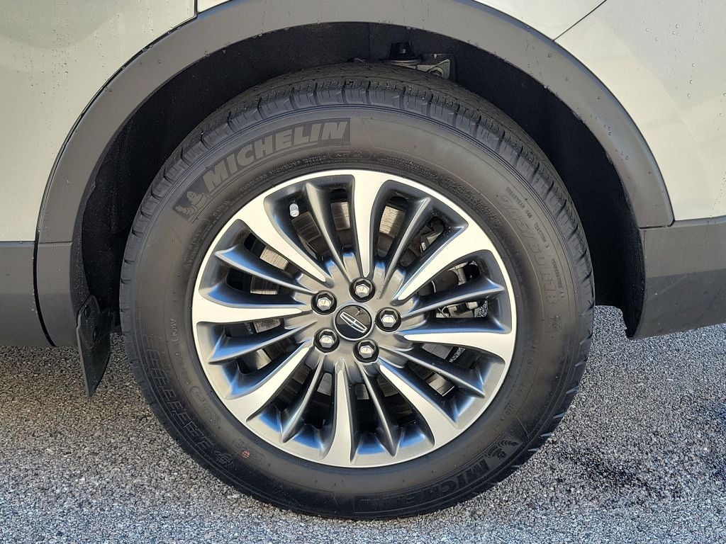 2023 Lincoln Nautilus Standard