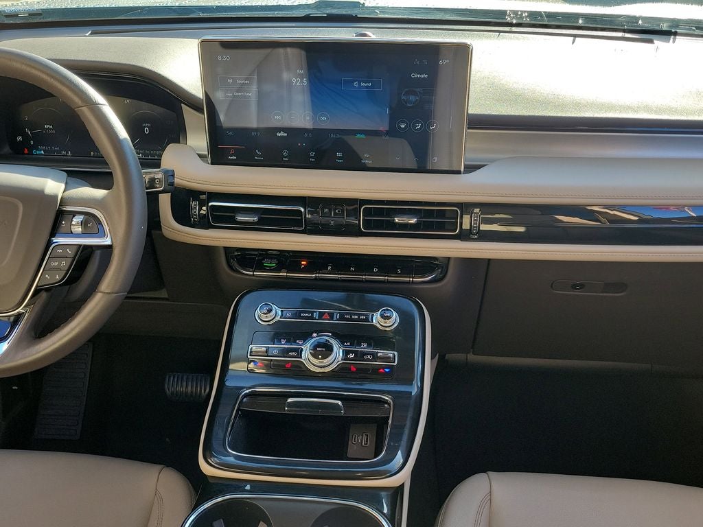 2023 Lincoln Nautilus Standard