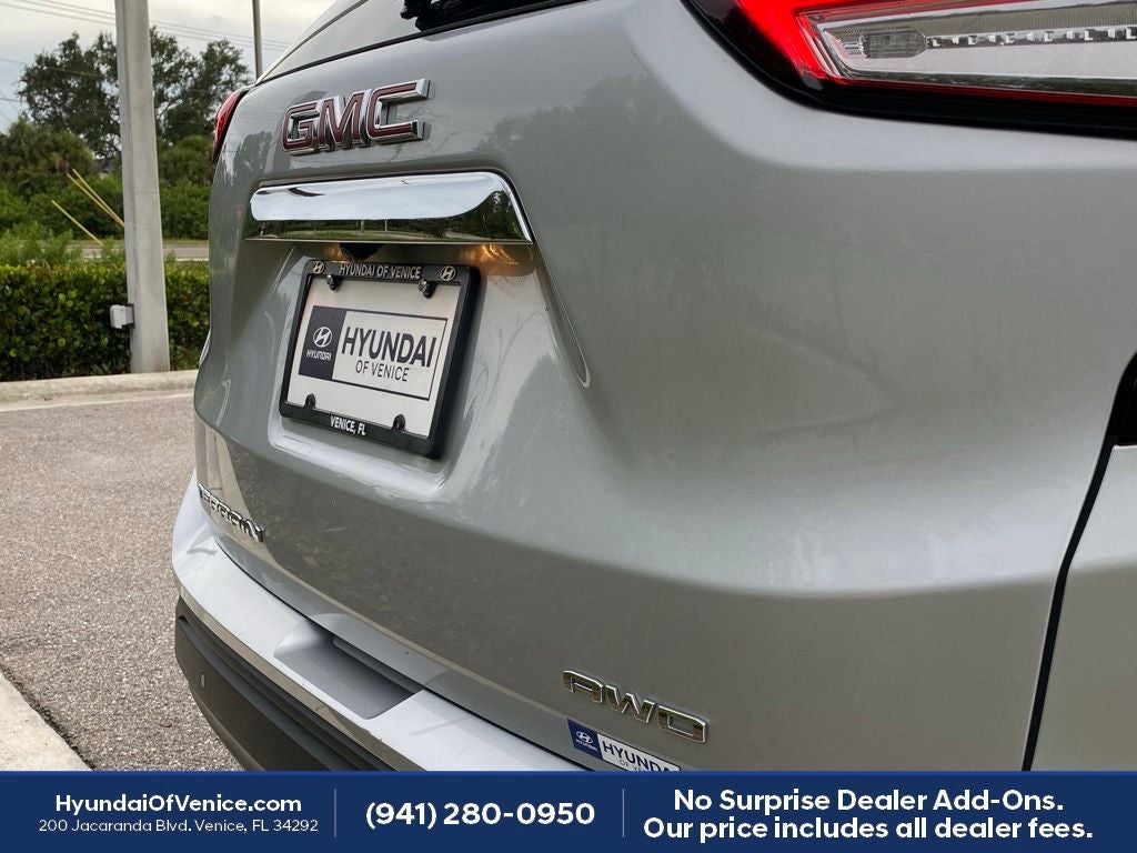 2022 GMC Terrain SLE