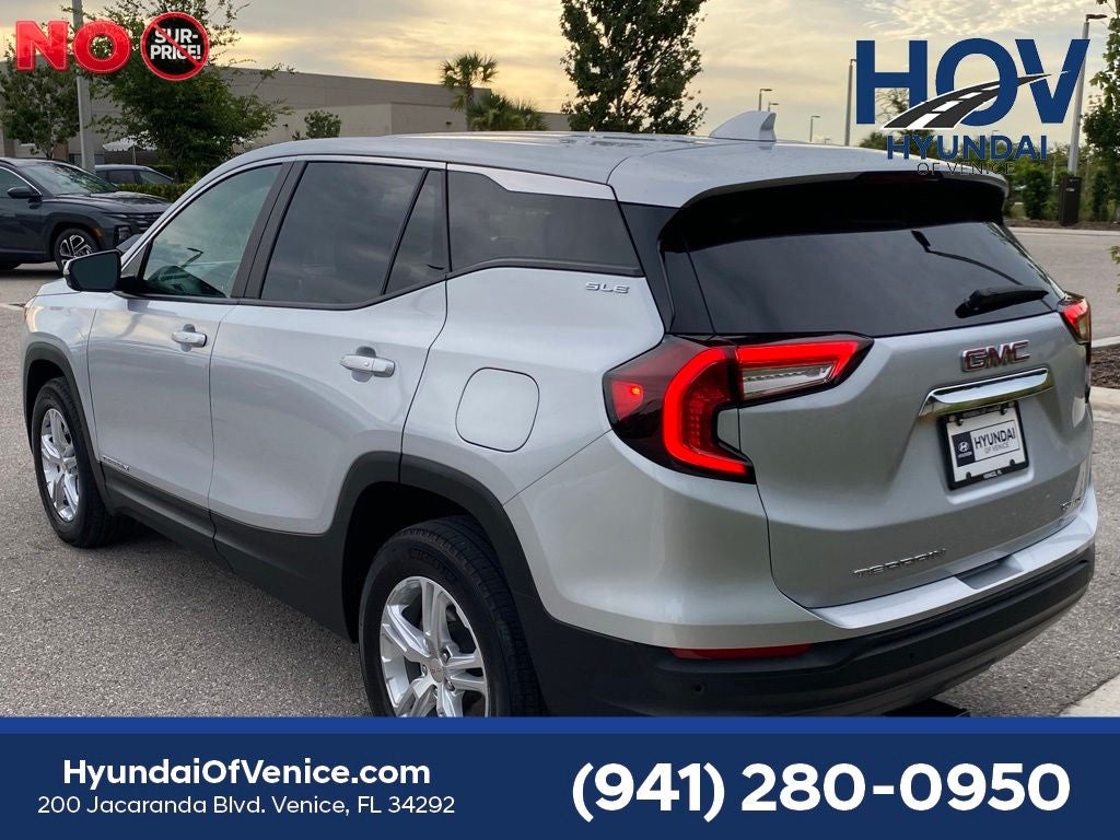2022 GMC Terrain SLE