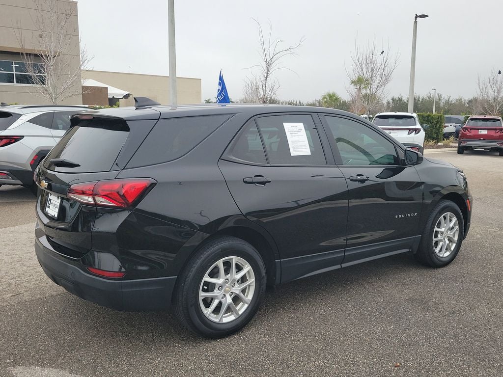 2023 Chevrolet Equinox LS