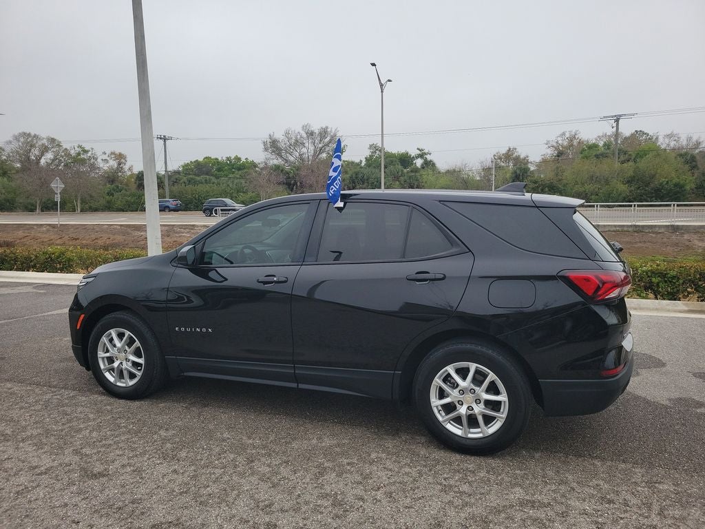 2023 Chevrolet Equinox LS