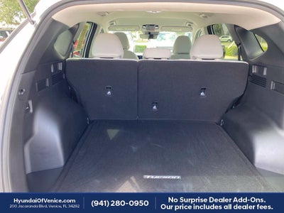 2025 Hyundai Tucson SE