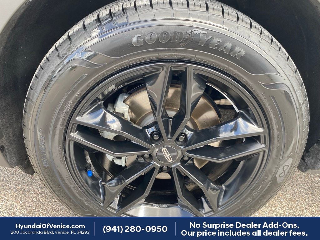 2021 Lincoln Corsair Standard